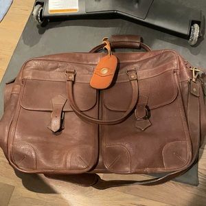 Overland weekender bag